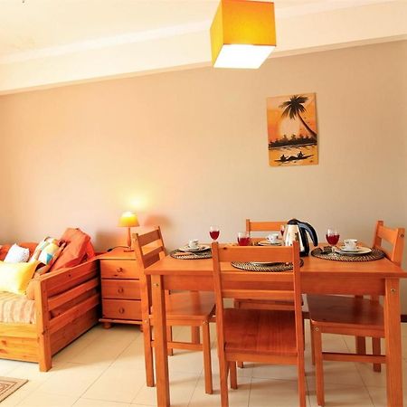 Portimao Classic With Pool By Homing Apartman Alvor Kültér fotó
