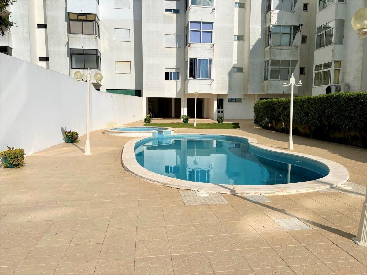 Portimao Classic With Pool By Homing Apartman Alvor Kültér fotó